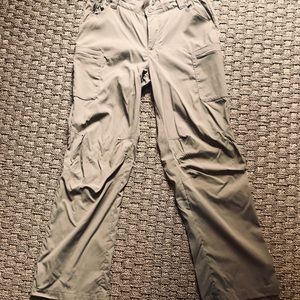LL Bean ladies fishing pant NWOT